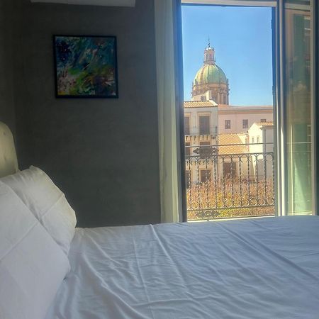 Apartment Suite Cavour Holiday Dream Palermo Eksteriør billede